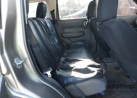 2007 Dodge Nitro Sxt z USA, uszkodzony, nr VIN 1D8GT28K97W577139